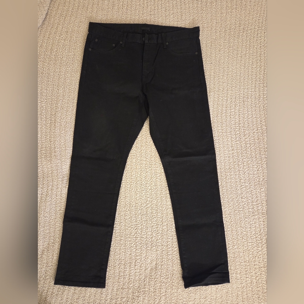 Uniqlo Men's Jet Black Straight Leg Jeans